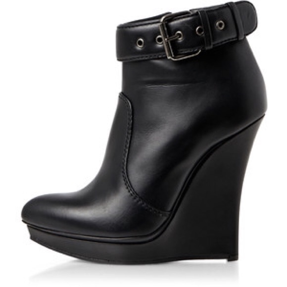 MCQ Alexander McQueen leather ankle wedge boots